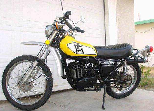 Yamaha DT400